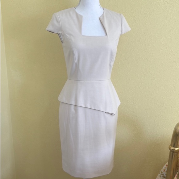 ANTONIO MELANI Dresses & Skirts - ANTONIO MELANI Cream Asymmetrical Dress
